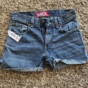NWT Levi’s Denim Shorts